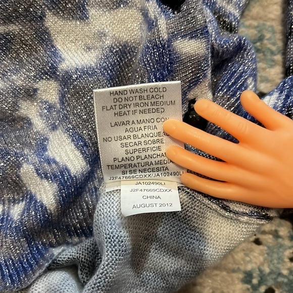 Beautiful Blue, White, Black & Silver Metallic Zebra Stripes Cardigan - Picture 14 of 14